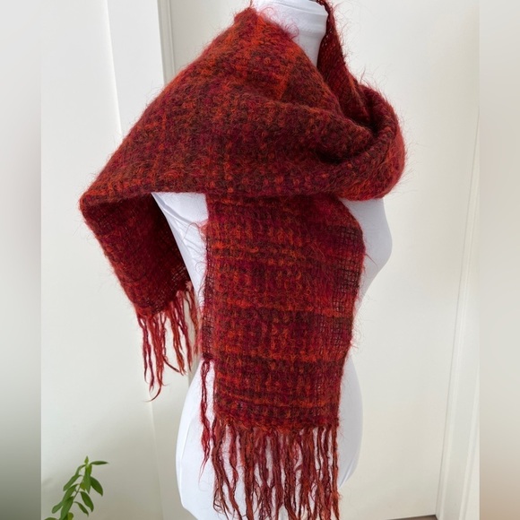 SCARF Shawl Oversize Fuzzy Fringe Woven Cozy Orange Warm Tones Winter Commute - Picture 3 of 10